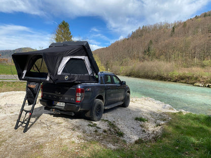 Bonito hybrid hard-shell roof tent