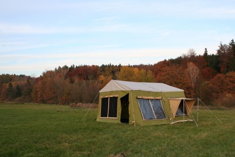 Taiga trailer tent additional room